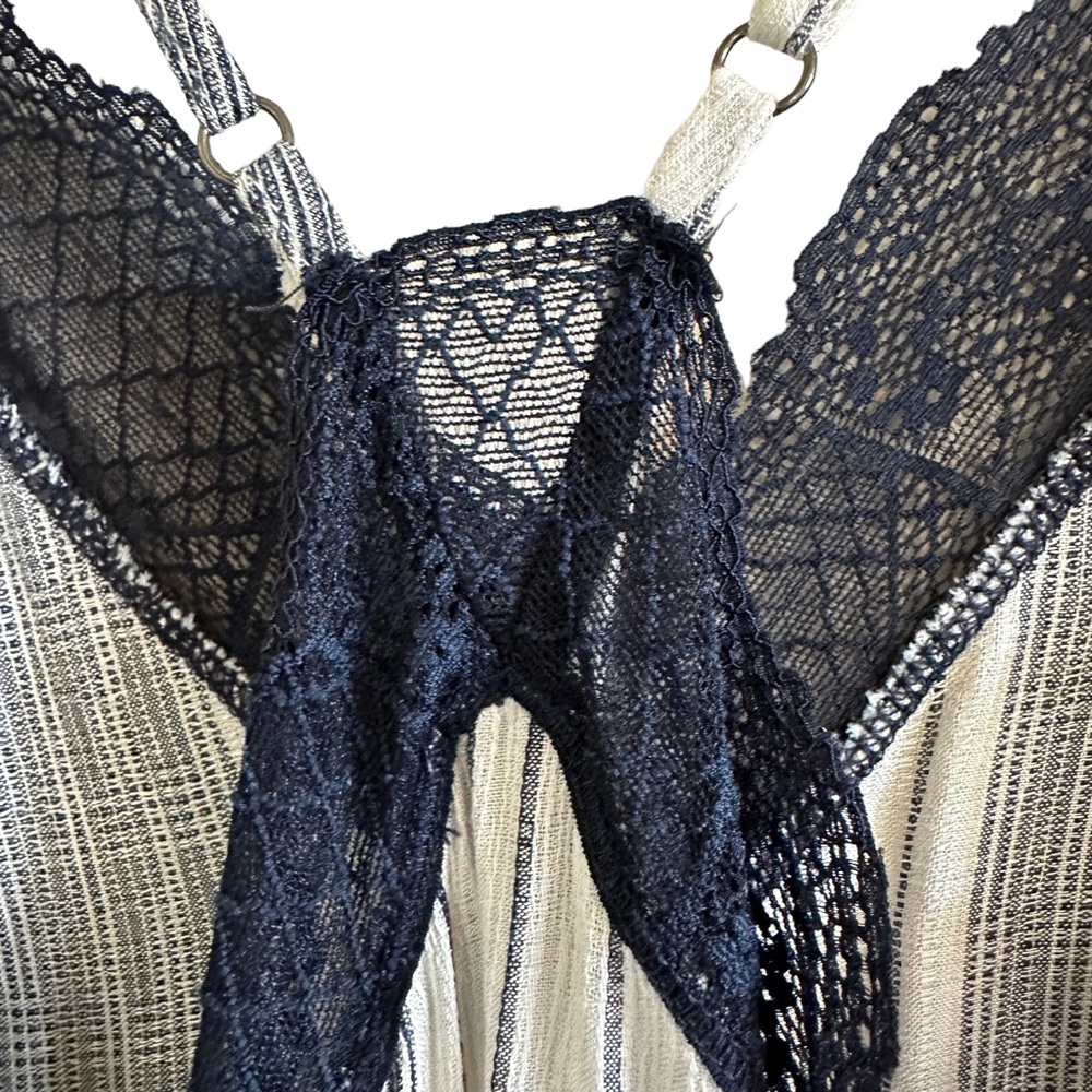 NWT Lovestitch Striped Camisole Tank with Lace Navy & Ivory Sz M - Picture 10 of 13